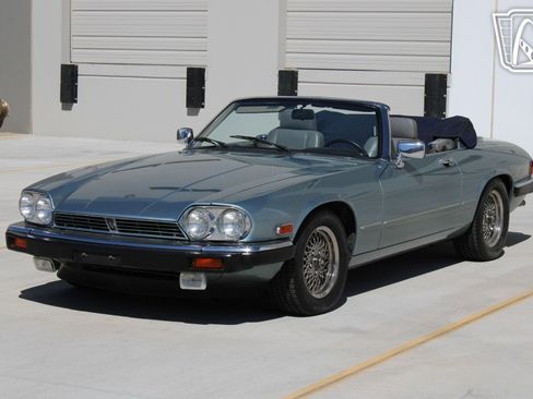 Used 1990 Jaguar XJS V12 Convertible image 7