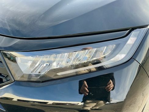 Used 2025 Honda Odyssey EX-L image 10