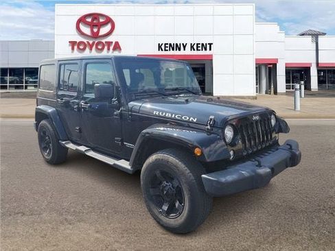 Used 2017 Jeep Wrangler Unlimited Rubicon w/ Dual Top Group AWD/4WD image 1