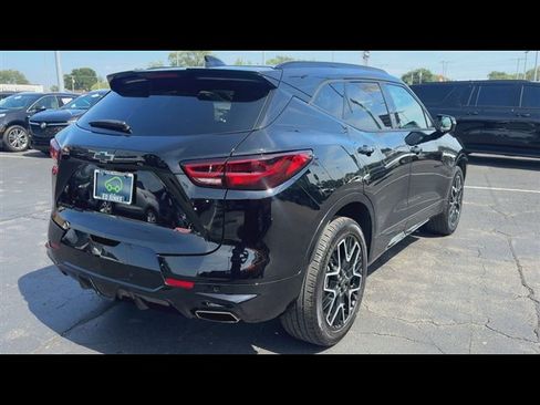 Certified 2025 Chevrolet Blazer RS w/ Driver Confidence II Package AWD/4WD image 8