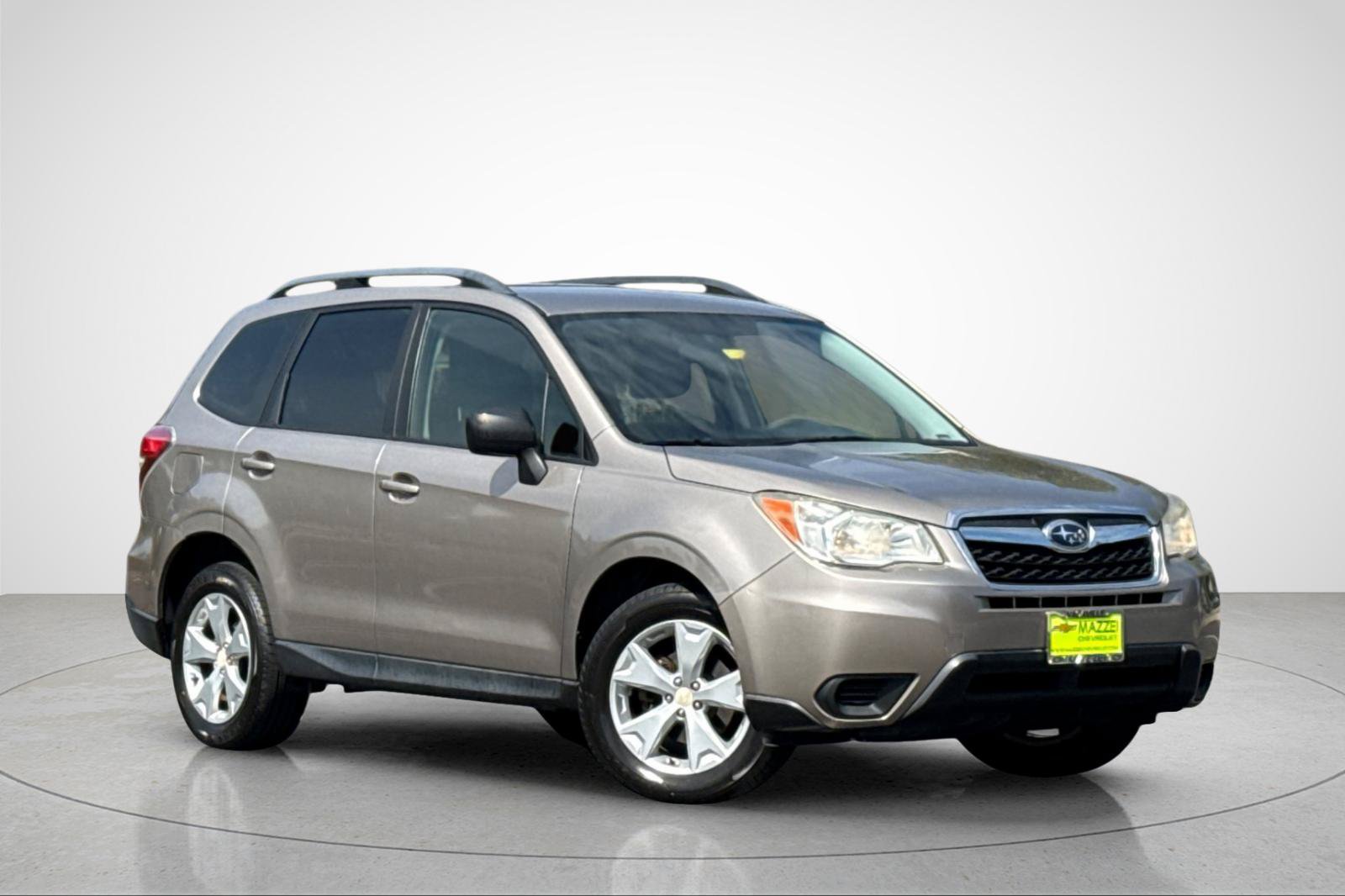 Used 2015 Subaru Forester 2.5i w/ Alloy Wheel Package AWD/4WD image 2