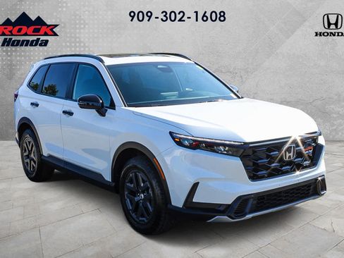 Certified 2026 Honda CR-V TrailSport image 3