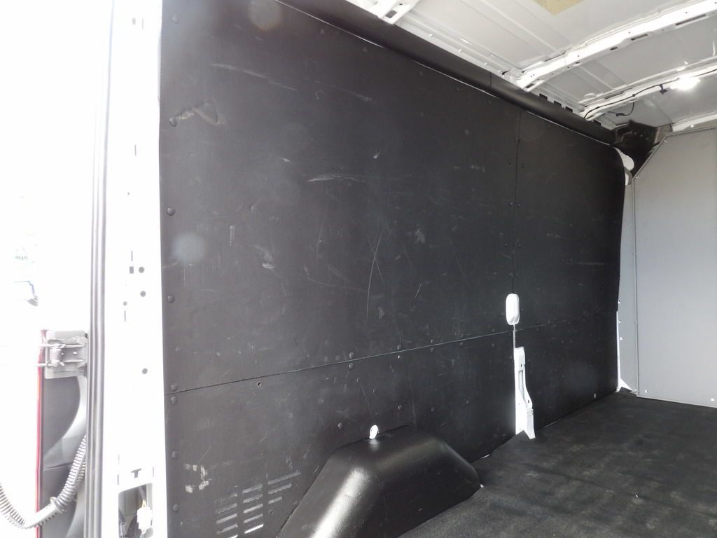 Used 2016 Ford Transit 250 148 Medium Roof RWD image 39