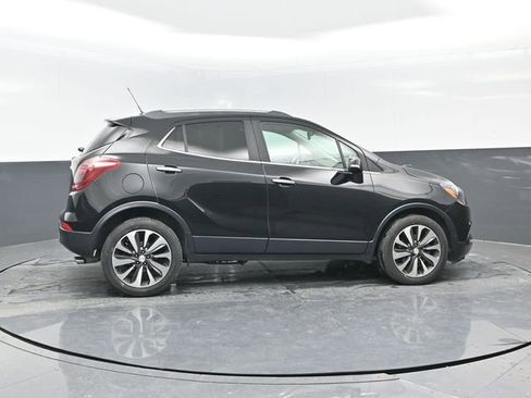 Used 2017 Buick Encore Preferred image 3