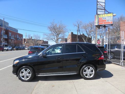 Used 2015 Mercedes-Benz ML 350 4MATIC image 7