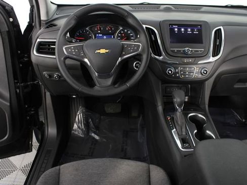 Used 2024 Chevrolet Equinox LT w/ LPO, Cargo Package image 10