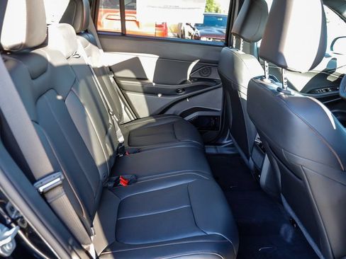 New 2026 Jeep Cherokee Limited AWD/4WD image 19