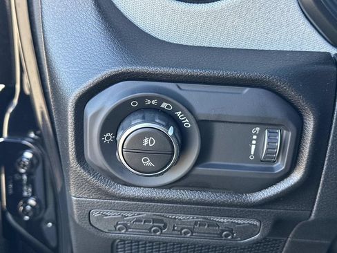 New 2026 Jeep Gladiator Sport AWD/4WD image 28