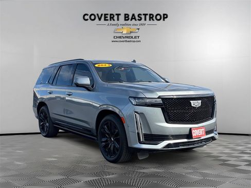 Used 2023 Cadillac Escalade Sport w/ Touring Package image 7