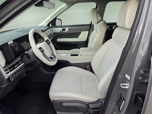 New 2026 Hyundai Santa Fe SE image 11