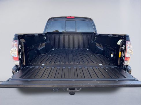 Used 2015 Toyota Tacoma 4x4 Double Cab w/ TRD Sport Package image 24