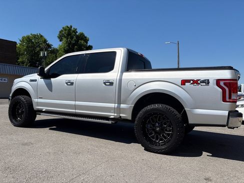 Used 2016 Ford F150 XLT w/ Equipment Group 302A Luxury AWD/4WD image 4