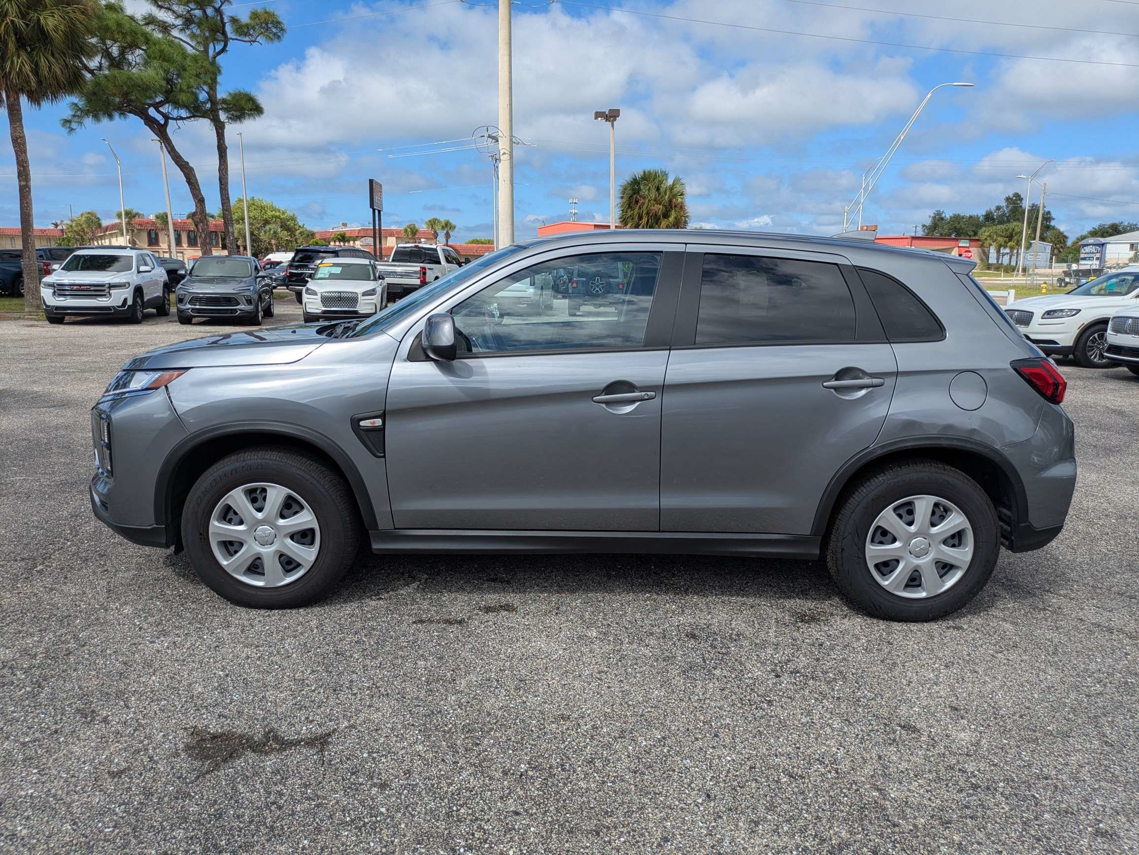 Used 2026 Mitsubishi Outlander Sport AWD image 7