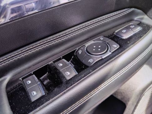 Used 2022 Lincoln Corsair AWD w/ Equipment Group 101A image 27