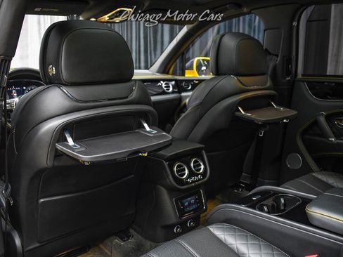Used 2017 Bentley Bentayga image 26