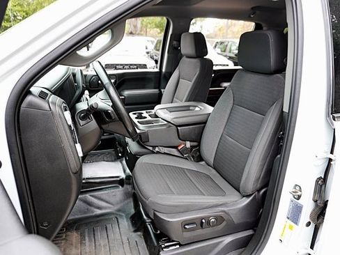 Used 2023 GMC Sierra 2500 SLE w/ SLE Convenience Package image 19