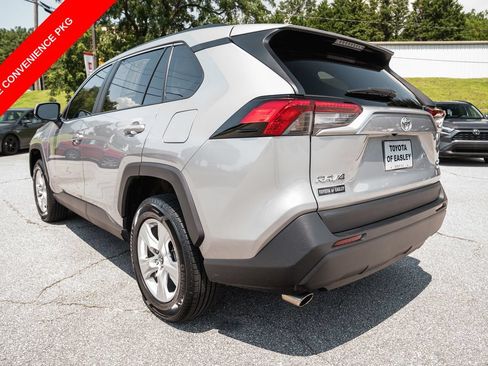 Certified 2019 Toyota RAV4 XLE AWD/4WD image 5