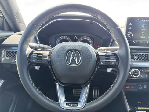 Used 2025 Acura Integra A-Spec image 18