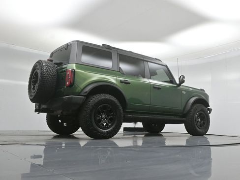 Certified 2022 Ford Bronco Wildtrak AWD/4WD image 48