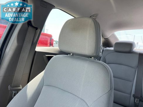 Used 2020 Chevrolet Malibu LT FWD image 18