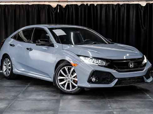 Used 2018 Honda Civic EX image 11