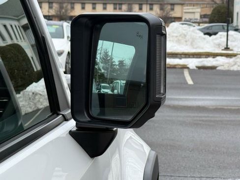 Used 2024 Lexus GX 550 image 16