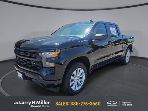 Used 2024 Chevrolet Silverado 1500 Custom AWD/4WD image 1