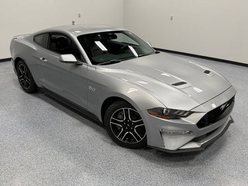 Used 2022 Ford Mustang GT Premium w/ Equipment Group 401A RWD image 33