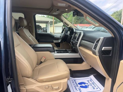 Used 2017 Ford F350 Lariat w/ Lariat Ultimate Package AWD/4WD image 14