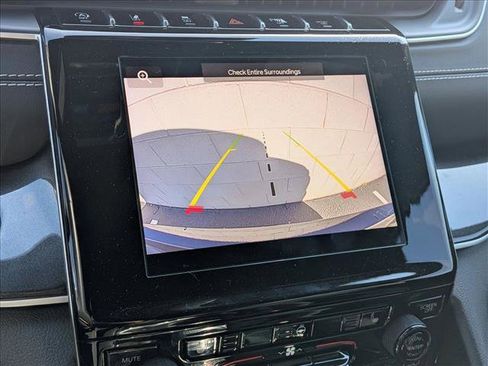 Used 2021 Jeep Grand Cherokee L Altitude image 11