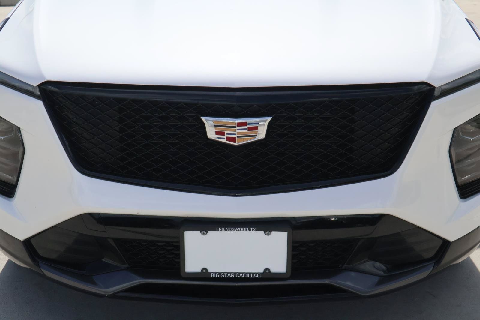 Certified 2024 Cadillac XT4 Sport FWD image 8