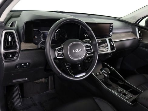 Used 2023 Kia Sorento EX w/ Panoramic Sunroof Package FWD image 30