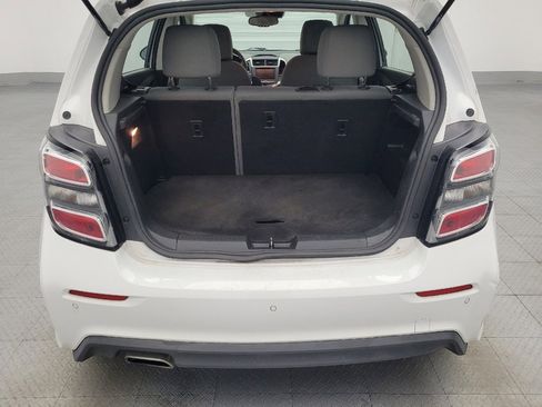 Used 2020 Chevrolet Sonic LT image 29