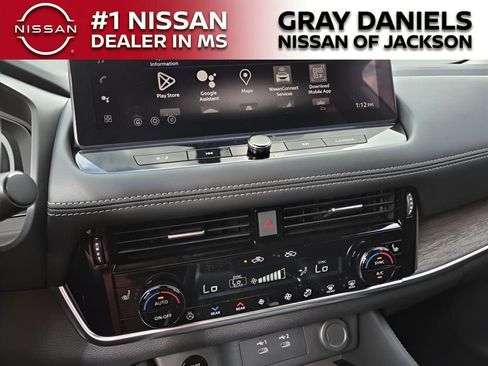 New 2026 Nissan Rogue Platinum w/ Platinum Premium Package image 7