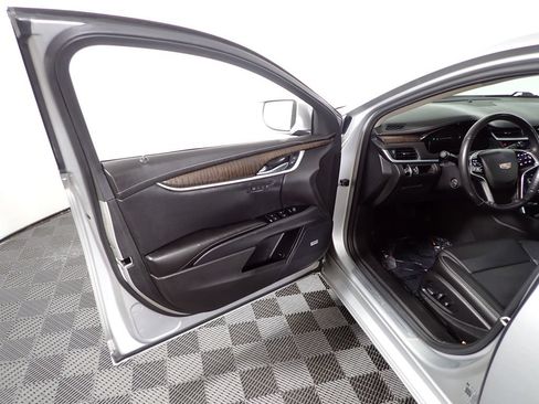 Used 2019 Cadillac XTS Luxury FWD image 20