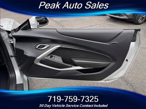 Used 2017 Chevrolet Camaro SS RWD image 35