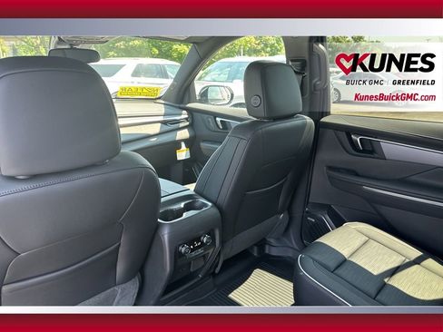 New 2025 Buick Enclave Sport Touring w/ Power Package image 39