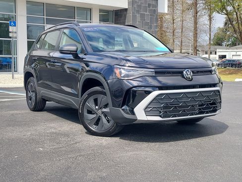 Used 2025 Volkswagen Taos S image 2