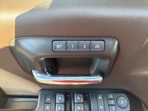 Used 2018 GMC Sierra 1500 SLT w/ Enhanced Driver Alert Package image 34