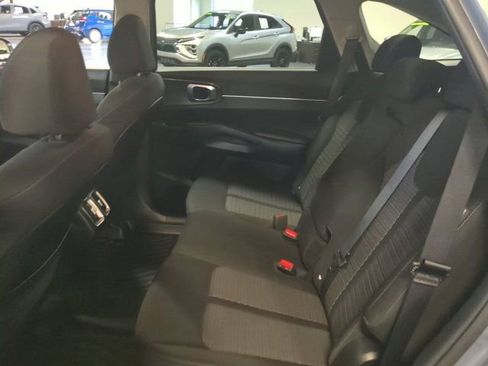 Used 2025 Kia Sorento LX FWD image 13