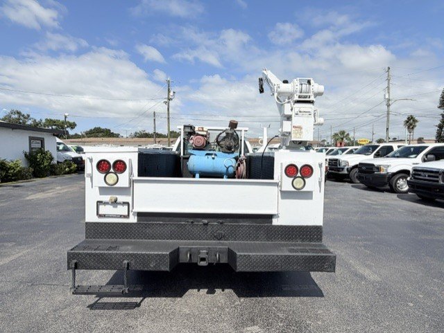 Used 2006 Chevrolet Silverado 3500 2WD Regular Cab image 6