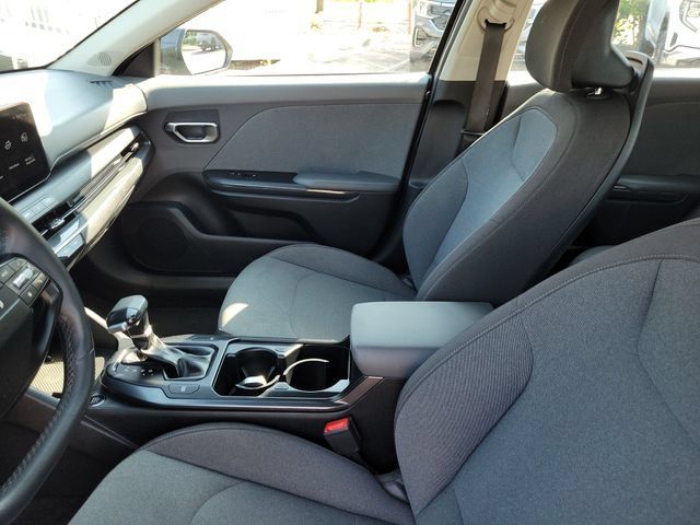 Used 2025 Kia K4 EX FWD image 17