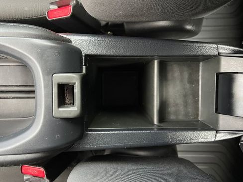 Used 2022 Honda HR-V LX image 27