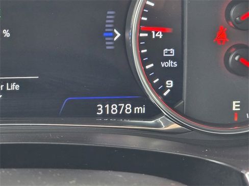 Certified 2023 Chevrolet Traverse Premier w/ LPO, Floor Liner Package image 41