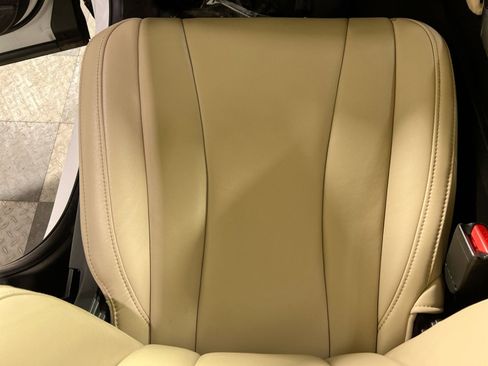 Used 2023 Acura MDX SH-AWD image 21