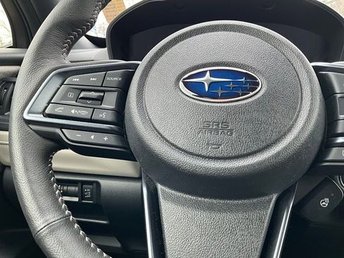 Certified 2025 Subaru Forester Limited image 22