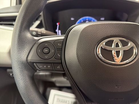 Used 2026 Toyota Corolla LE FWD image 26