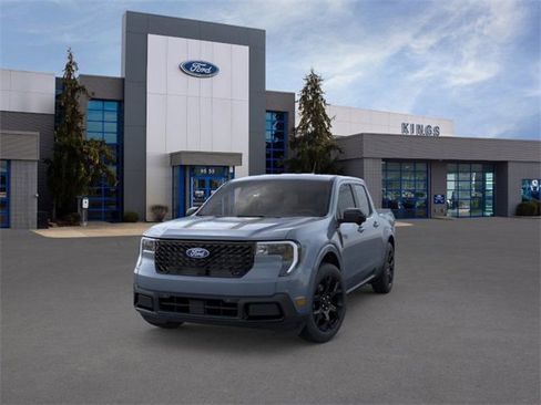 New 2026 Ford Maverick Lariat w/ Black Appearance Package image 2