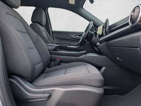 Used 2025 Chevrolet Equinox LT w/ Safety and Technology Package FWD image 20