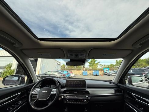 Used 2022 Kia Telluride S AWD/4WD image 24